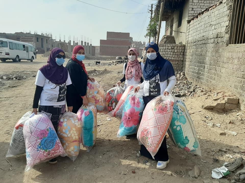 جمعية رسالة توزيع بطاطين وتجدد مساجد بقرية أبو ساعد بحلوان